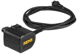 Adapteris vietoj akumuliatoriaus 220 V