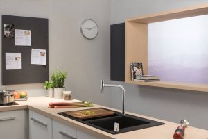 Maišytuvas plautuvei Hansgrohe M7120-H200, ištraukiama žarna, 2 jet, s-box, juodas matinis
