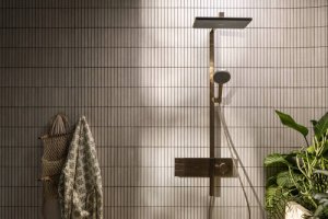 Termostatinė dušo sistema HANSGROHE Raindance Alive Q 210/340, 2 srovių, spalva - šlifuotos bronzos (brushed bronze)