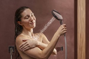 Dušo komplektas HANSGROHE Raindance Alive Select S 125, 3 srovių, EcoSmart, su 1,6 m dušo žarna, spalva - chromas