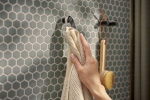 Kabliukas Hansgrohe AddStoris, juodos matinės spalvos