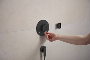 Dekoratyvinė dalis potinkiniam termostatiniam maišytuvui HANSGROHE Ecostat Comfort S, 2 funkcijos, spalva - juoda matinė