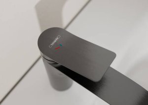 Praustuvo maišytuvas HANSGROHE Vivenis 80 CoolStart, be dugno vožtuvo, spalva - šlifuoto juodo chromo