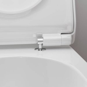 Pakabinamas WC unitazas Hansgrohe EluPura S, su AquaHelix Flush nuplovimu ir HygieneEffect danga