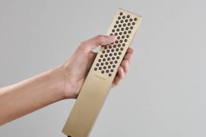 Rankinė dušo galvutė HANSGROHE Pulsify E 100, 1 srovės, EcoSmart+, spalva - šlifuota bronza (brushed bronze)