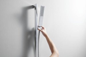 Dušo komplektas HANSGROHE Pulsify E 100, 1 srovės, EcoSmart, su 65 cm dušo stovu, spalva - chromo (chrome)