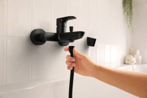 Vonios/dušo maišytuvas HANSGROHE Rebris S, spalva - juoda matinė (matt black)