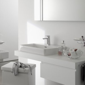 Praustuvas Laufen PRO S 650x465x95 mm, šlifuota apačia, su 1 anga maišytuvui viduryje