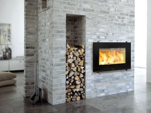 Plieninis židinio ugniakuras HWAM I 30/55 (841x619x470); 7kW
