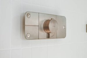 Dekoratyvinė dalis AXOR One potinkiniam termostatiniam maišytuvui, 3 fuknkcijų, nerūdijančio plieno spalvos (Stainless Steel Optic)