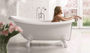 Vonia Victoria 1700x830, silkstone, kojos Antica, sifonas chromas