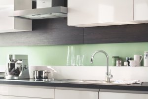 Plautuvės maišytuvas GROHE Eurosmart Cosmopolitan, ištraukiama žarna, chromo spalvos 