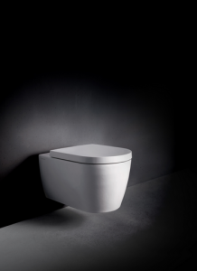Pakabinamas unitazas Duravit ME by Starck Hero Edition, su lėtai užsidarančiu dangčiu, DuraShield danga, bakelis į komplektą neįeina